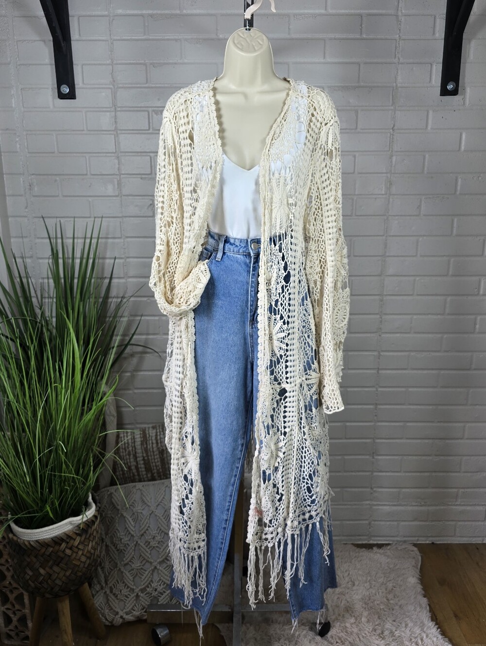 Cato Cream Crochet Long Open Cardigan Duster Size 22/24W